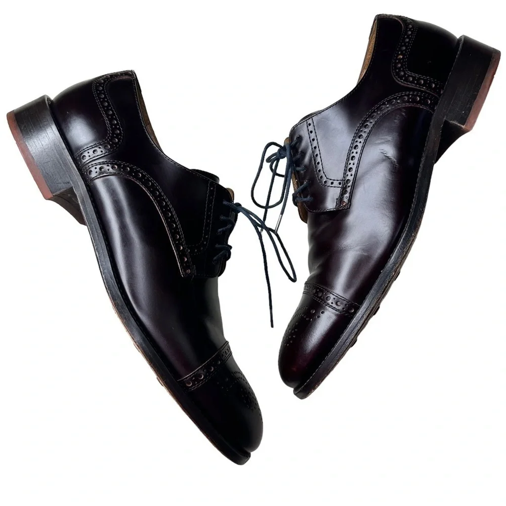 Lorens Men’s Leather Wing Tip Oxford Shoes. Size 41